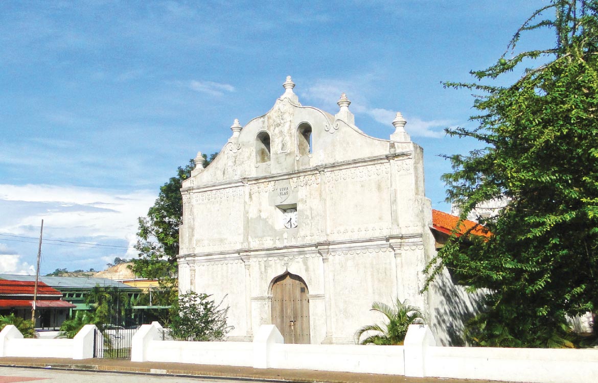 Iglesia Colonial de Nicoya-Monumento Histórico y Aquitectónico.