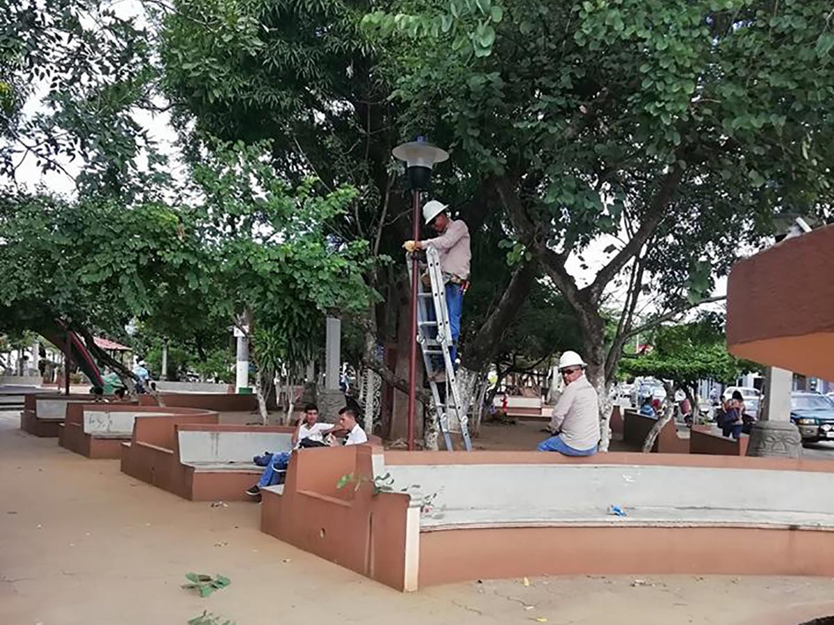 Rehabilitación del sistema eléctrico y de Iluminación del Parque Bernabela Ramos 