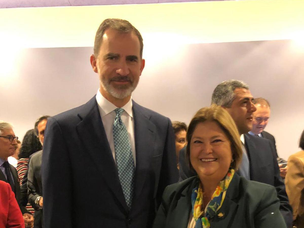 Ministra de Turismo Maria Amalia Revelo compartió con  el rey Felipe VI y la reina Letizia y con 35 Ministros y Secretarios de Turismo de los cinco continentes