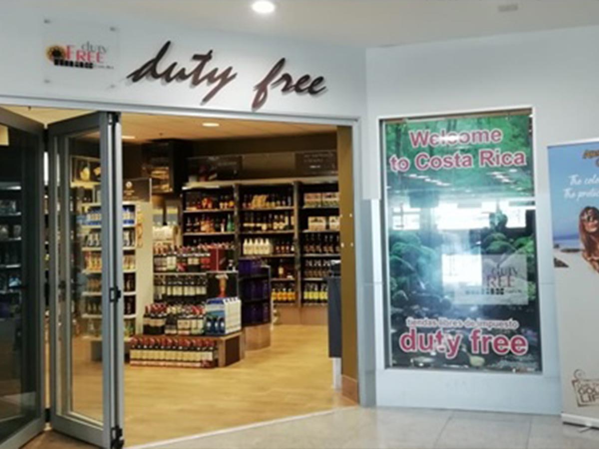 Tienda Duty Free Aeropuerto Internacional Daniel Oduber de Liberia. Imagen tomada del sitio web del IMAS