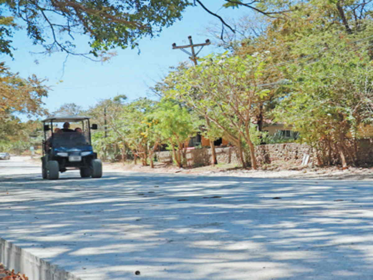 El proyecto está a cargo de la Municipalidad de Santa Cruz en conjunto con el Programa Red Vial Cantonal PRVC-II del MOPT y con el financiamiento del Banco Interamericano de Desarrollo (BID). Crédito de foto: MOPT.