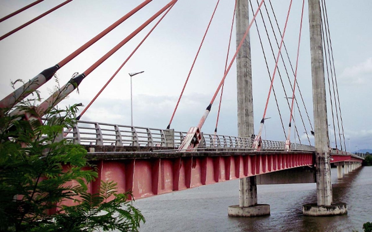 Estudios y diagnóstico de puente La Amistad continúan la próxima semana con cierres totales.alt