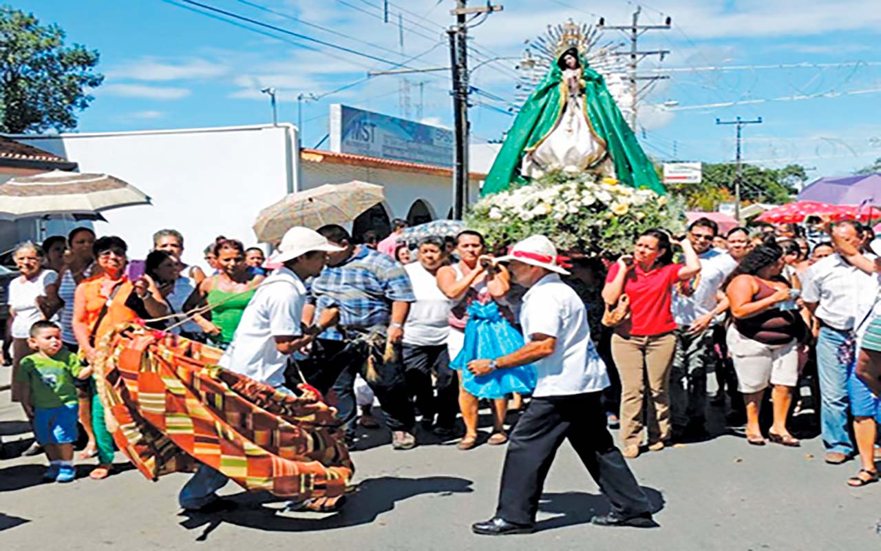 12 de diciembre: Día de La Virgen de Guadalupe patrona del pueblo nicoyano.alt