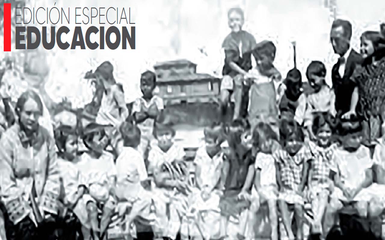 En 1949 se pone en ejecución el nuevo modelo de Estado que la Constitución Política establece, e incluye los derechos de la mujer en la educación. Crédito de foto: MEP