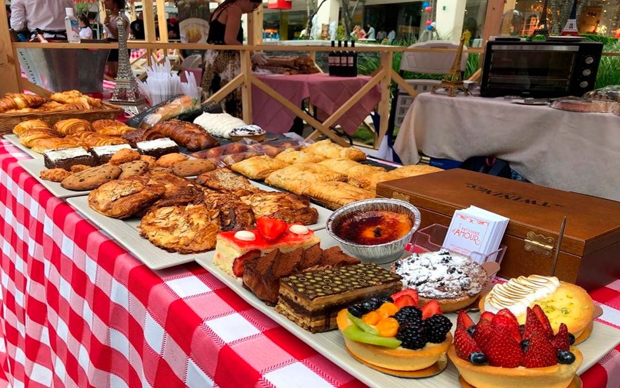 Promocionan gastronomía y bellezas naturales de Costa Rica entre franceses