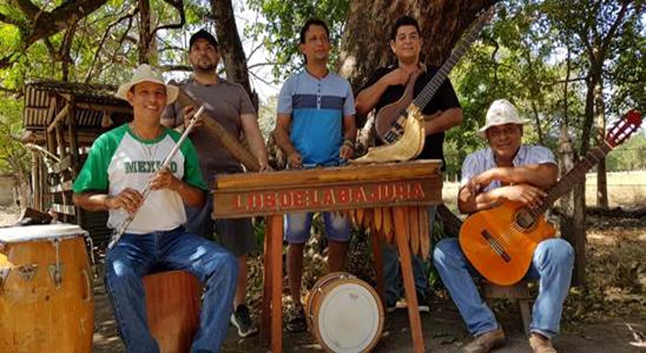 Disfrute de un fin de semana fuera de la rutina con música guanacasteca y bailes folclóricos