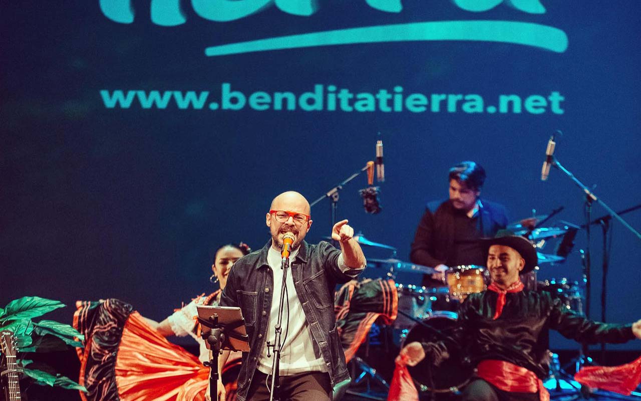 José Cañas presentó su disco Bendita Tierra con temas dedicados a Guanacaste.alt