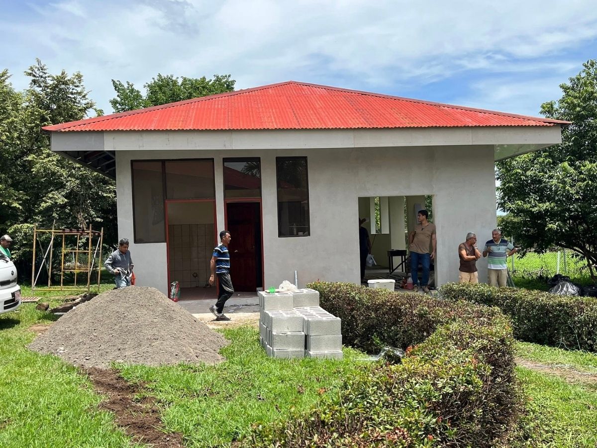 En el Ecomuseo de la Cerámica Chorotega, ubicado en San Vicente de Nicoya, la Municipalidad de Nicoya está trabajando en la remodelación de las áreas anexas al edificio principal.