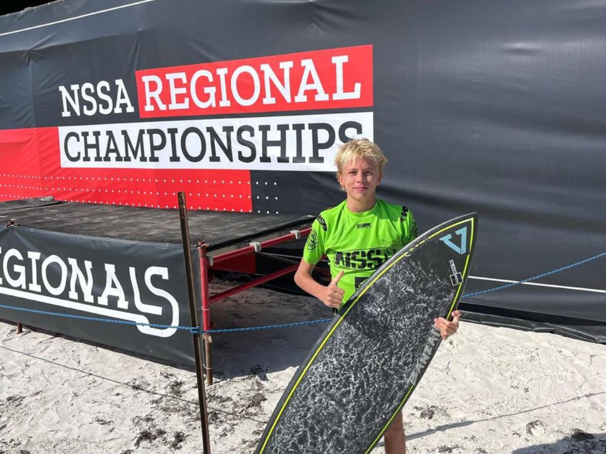 Tico comanda el ranquin de la Asociación Nacional de Surf Escolar (NSSA, siglas en inglés)
