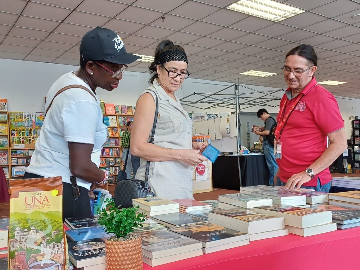 Del 19 al 27 de julio, el Centro de Convenciones de Costa Rica será sede de la vigésima tercera edición de la Feria Internacional del Libro Costa Rica (FILCR 2025).