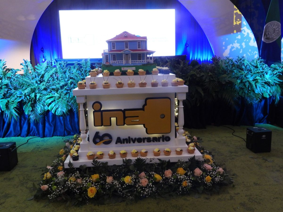 Acto formal se llevó a cabo en el Centro Nacional de Convenciones, en Heredia