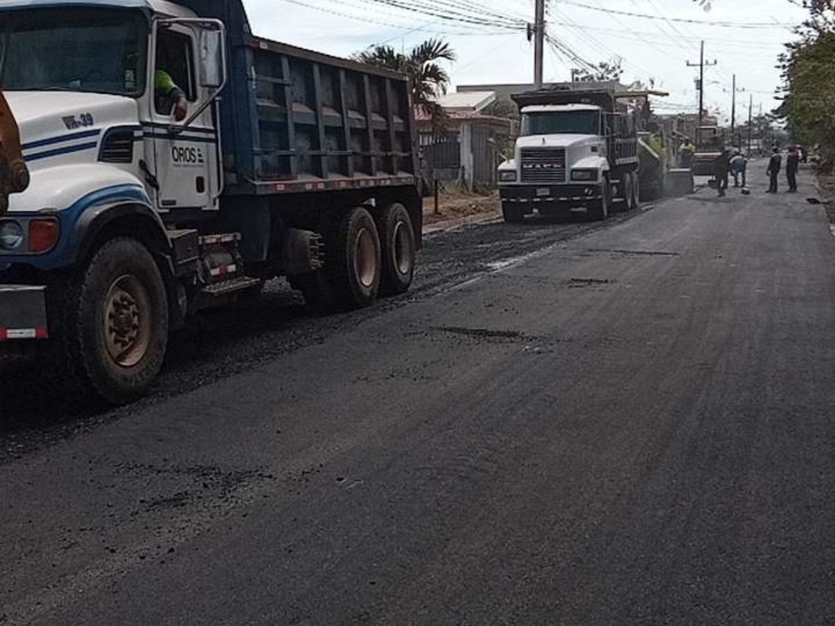 Durante la auditoría realizada entre febrero y abril del presente año se emitieron 6 notas informe, se realizaron 9 visitas técnicas al proyecto y se recolectaron 11 muestras de materiales 