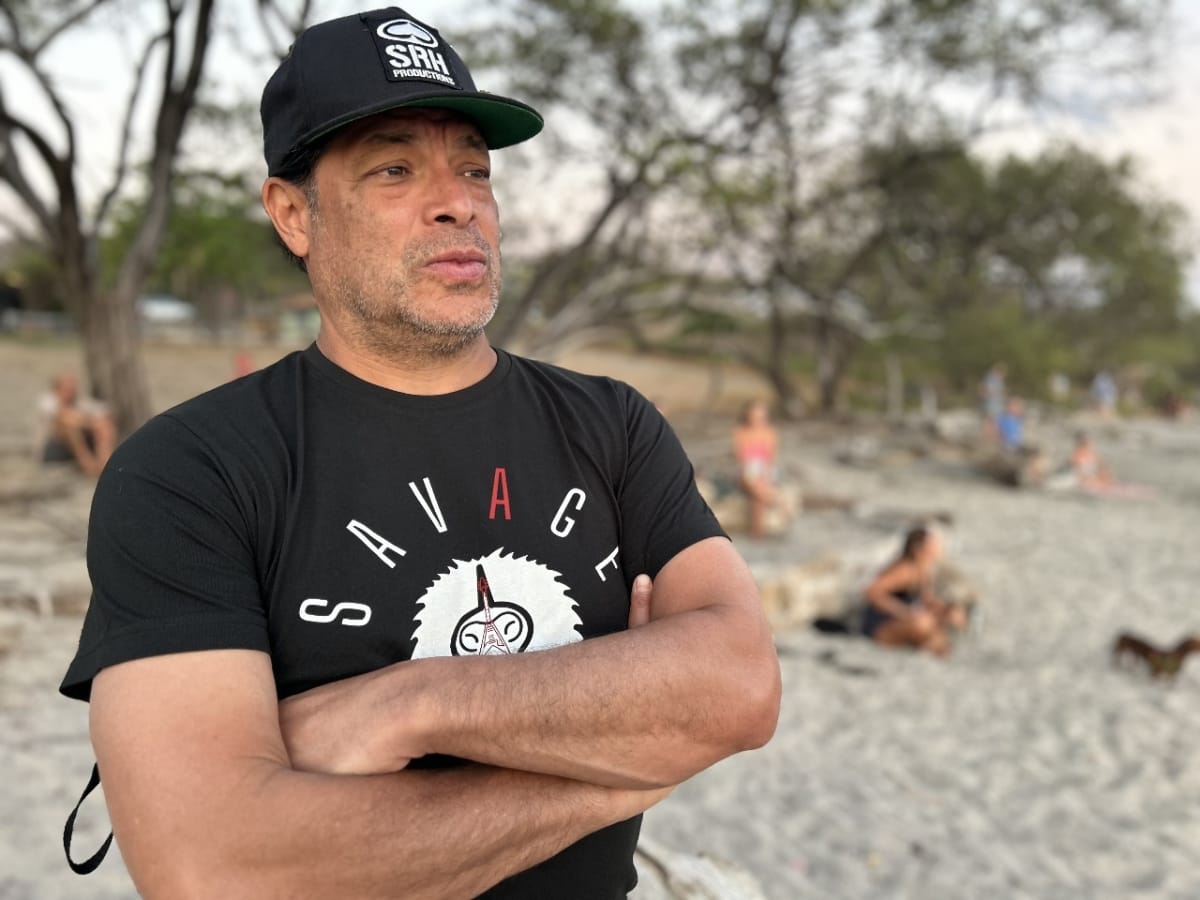 Bajista de Metallica apoya proyecto ambiental en Costa Rica
