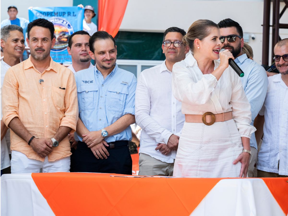 Estudios de prefactibilidad y factibilidad definirán la viabilidad de un sistema ferroviario para pasajeros y carga entre Alajuela y Puntarenas, con conexión al Puerto de Caldera