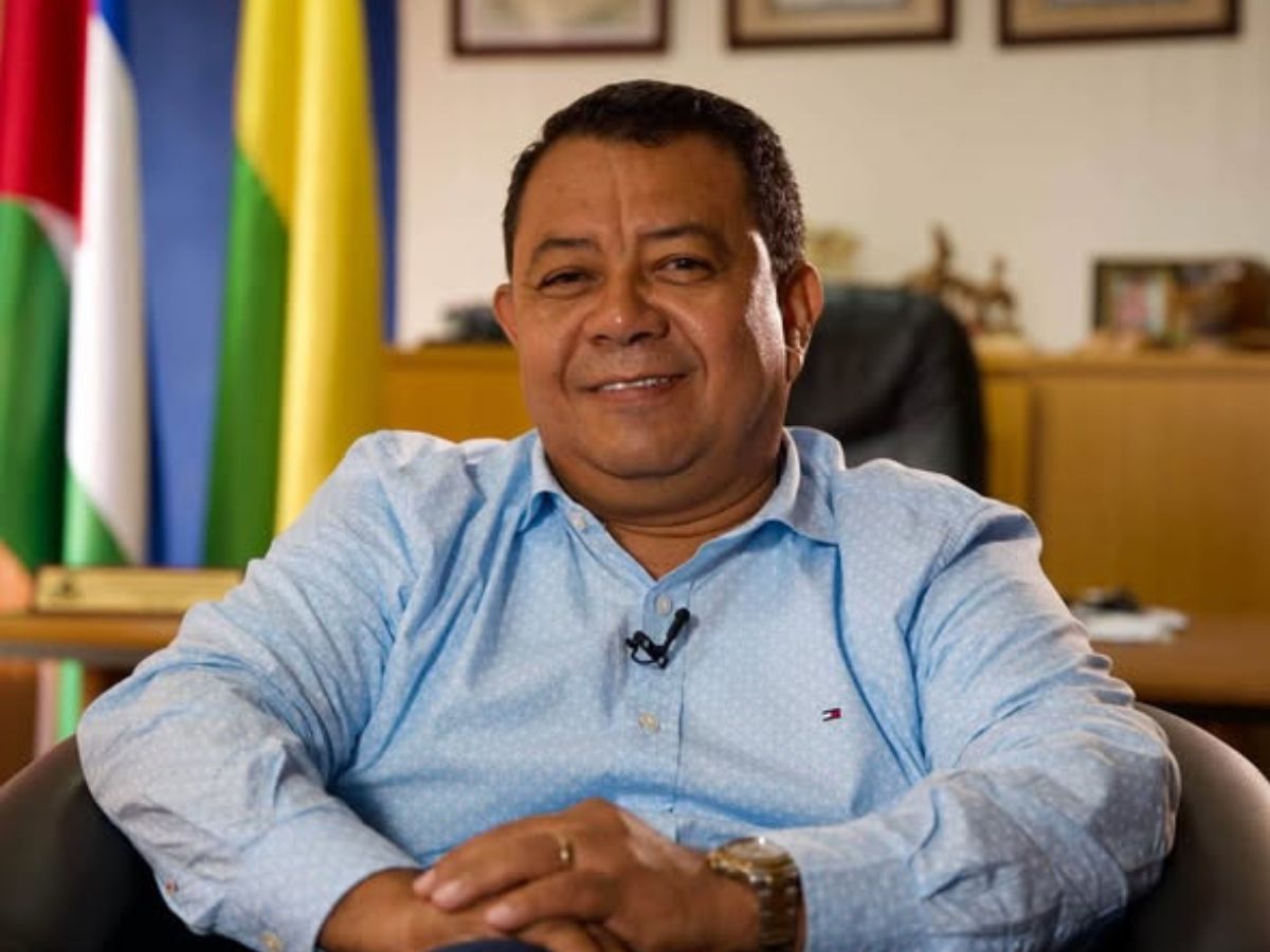 El Concejo Municipal aprobó por unanimidad la designación de cinco vecinos que han contribuido al desarrollo institucional, educativo y comunal del cantón. El homenaje se realizará el próximo 4 de diciembre, durante la celebración de Carrillo Brilla 2026, en Filadelfia.
