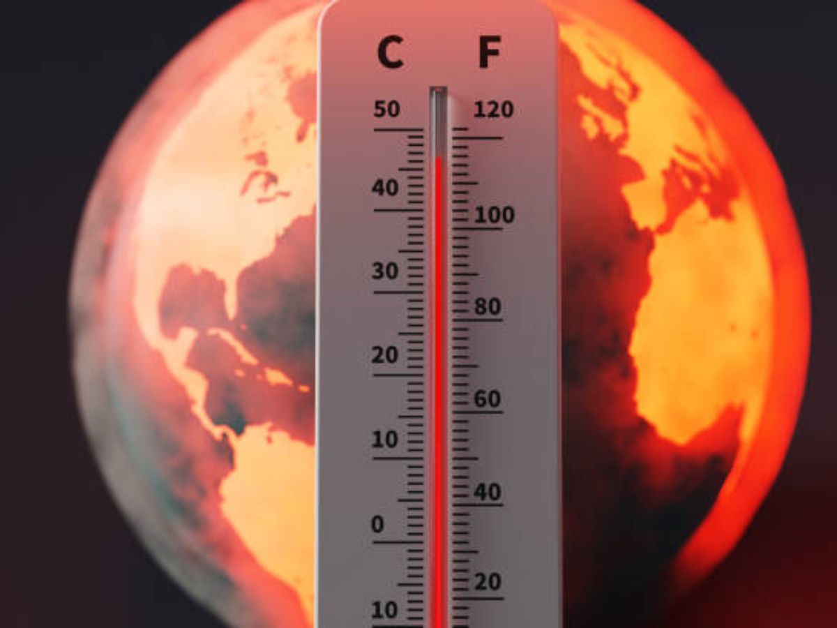 Menos lluvia, más calor y presión sobre el agua, los alimentos y la energía marcarían los próximos meses si se confirma el fenómeno climático que ya vigilan organismos internacionales y autoridades nacionales. Gobierno presentó plan de contingencia. 