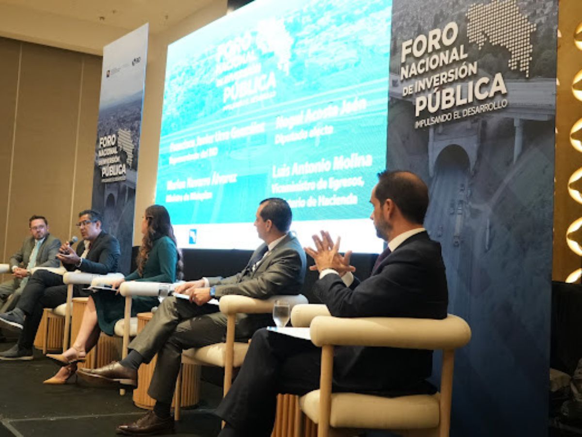El Foro Nacional de Inversión Pública reunió a autoridades y expertos para fortalecer la planificación del desarrollo nacional en el marco de la modernización del Sistema Nacional de Inversión Pública