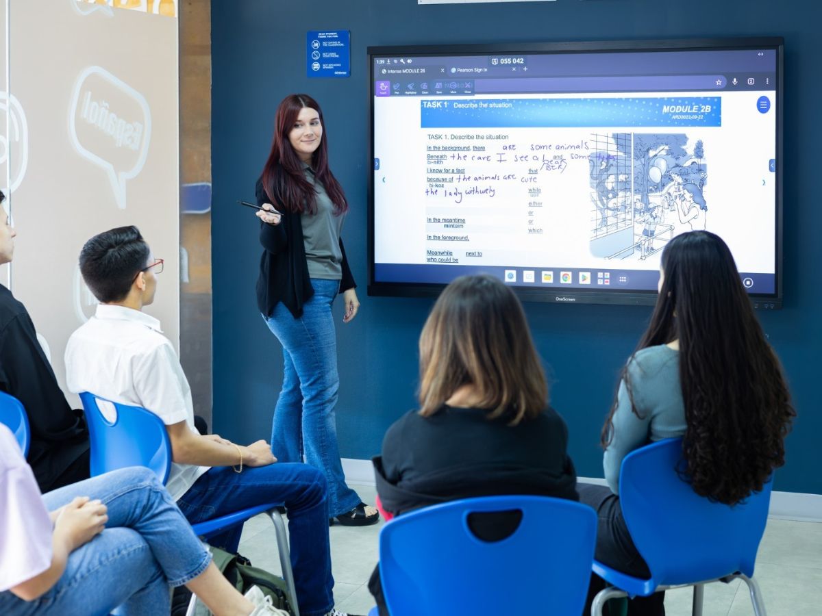 Iniciativa priorizará a personas en situación de vulnerabilidad socioeconómica, desempleo, subempleo o informalidad, así como a habitantes de zonas rurales y costeras, mujeres jefas de hogar y personas cuidadoras.