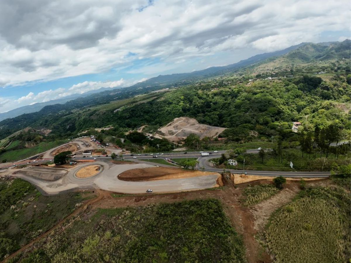 Estructura de 40 metros pasará sobre la RN 1 y permitirá el acceso y salida del cantón.