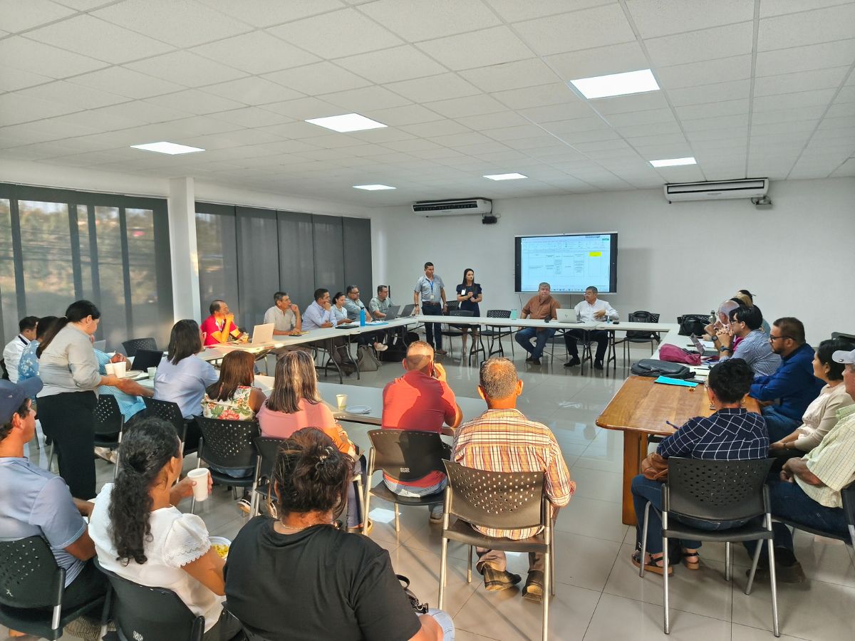 Instituciones del Estado y organizaciones comunales trabajan en propuestas y compromisos para atender necesidades prioritarias de Cutris y Pocosol.