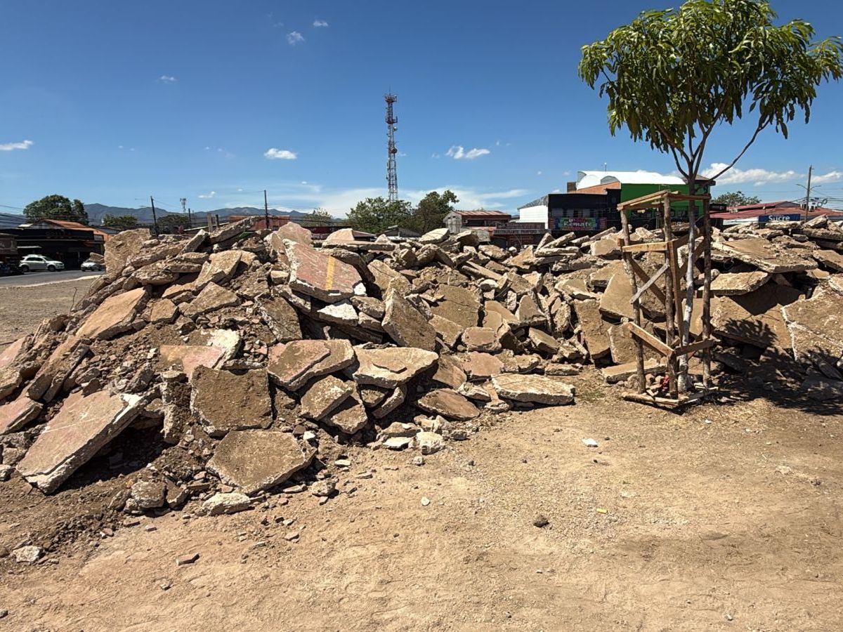 Trabajos de ¢100 millones en 608 metros cuadrados para una nueva cancha de baloncesto techada con iluminación