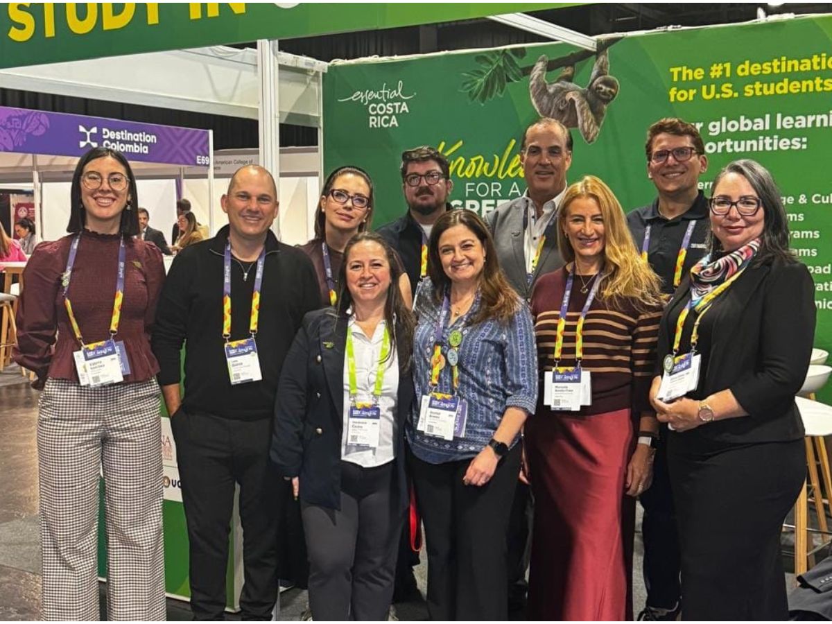 Cinco universidades nacionales presentaron sus programas y capacidades en EAIE Glasgow 2026, uno de los principales encuentros mundiales de educación superior