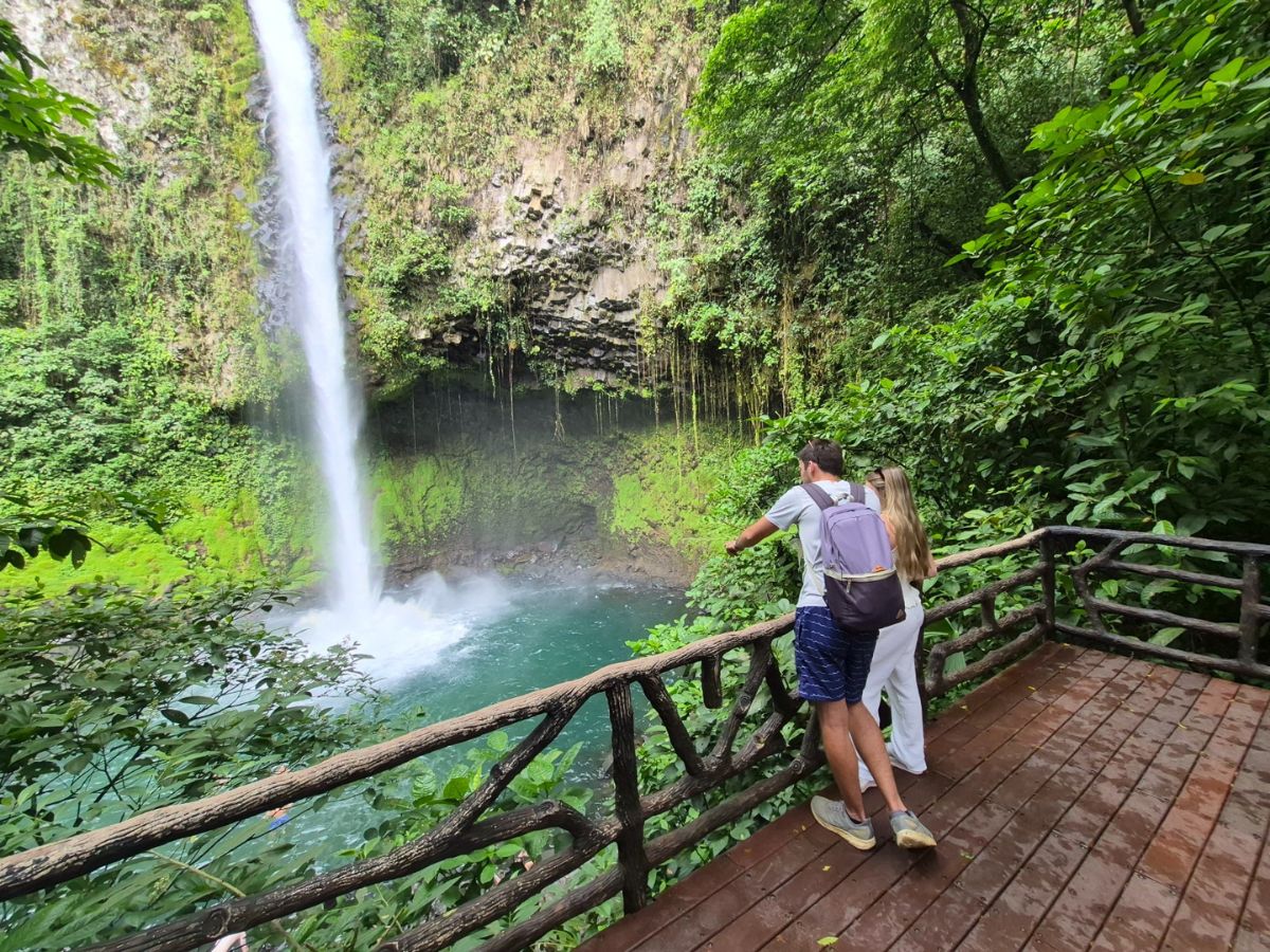 Destino costarricense encabeza exclusiva lista del 2026 junto a Bali, Londres, Dubai, París, Roma, Marrakech, New York, entre otros.
